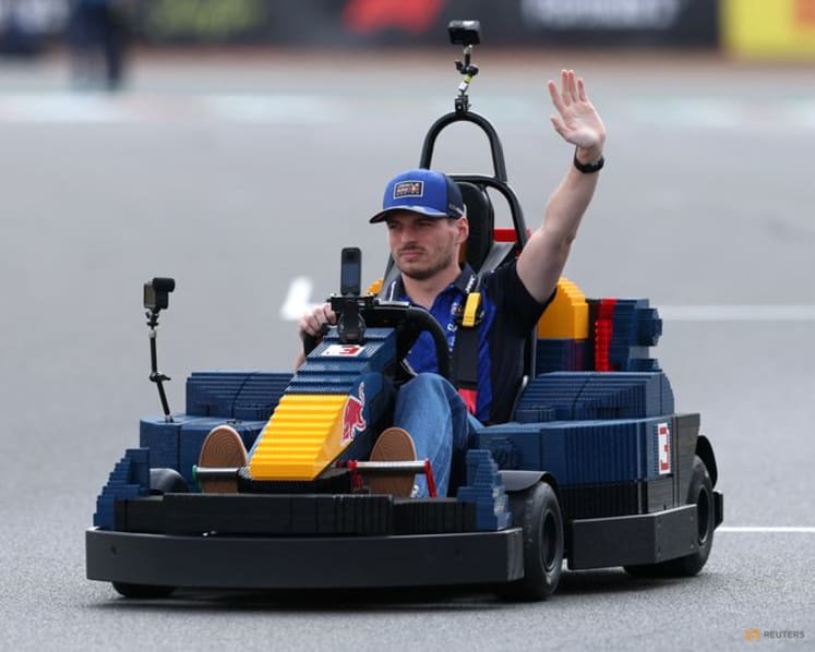 Verstappen says Red Bull wing is 'super-dangerous'