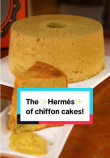 Have you tried the Hermès of chiffon cakes?! This well-loved family-run eatery in Tiong Bahru sells one of the best chiffon cakes in town (in our opinion!), using ingredients like extra virgin coconut oil and hand-zested yuzu peel! #8dayseat #8dayseatcafe #cake #dessert #sgtiktok #fyp 