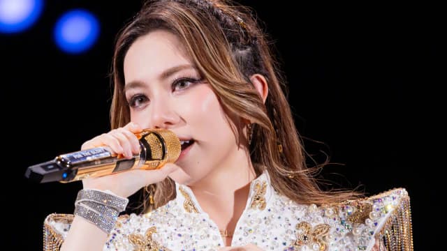 金秀贤跌落神坛，网友挖出他11年前“碰瓷邓紫棋”炒绯闻内幕！