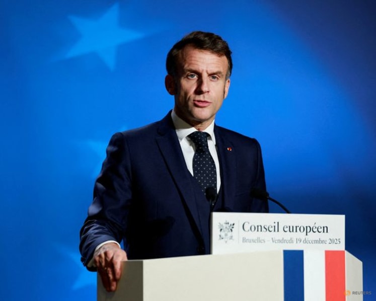France confirms plan for new aircraft carrier to replace Charles de Gaulle