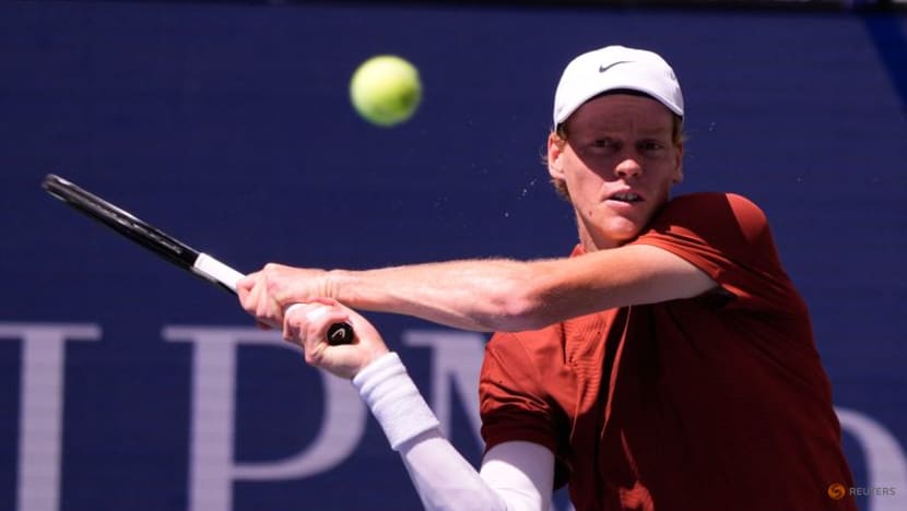 Swiatek, Sinner cruise as expanded US Open serves up tennis feast