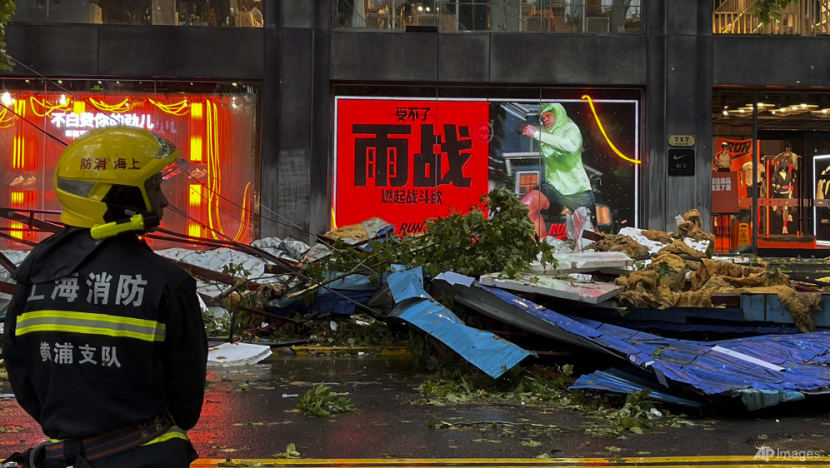 Typhoon Bebinca lashes Shanghai, strongest storm to hit city since 1949 Typhoon Bebinca lashes Shanghai, strongest storm to hit city since 1949