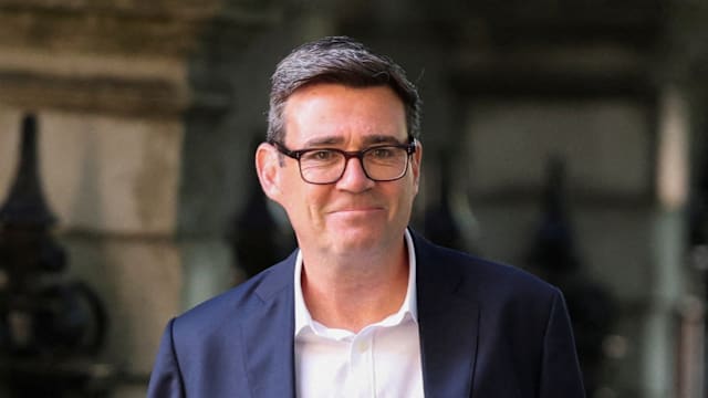 伯纳姆几乎笃定出任工党党魁 接任英国首相