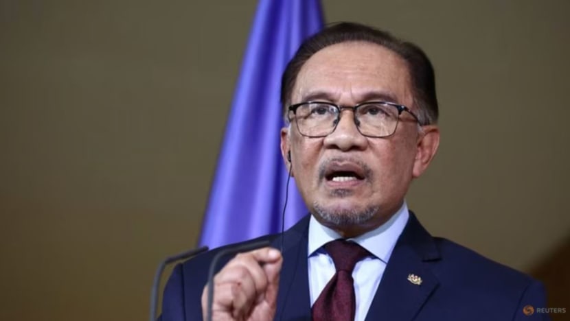 PM Anwar tegas tidak campur tangan siasatan terhadap Muhyiddin PM Anwar tegas tidak campur tangan siasatan terhadap Muhyiddin