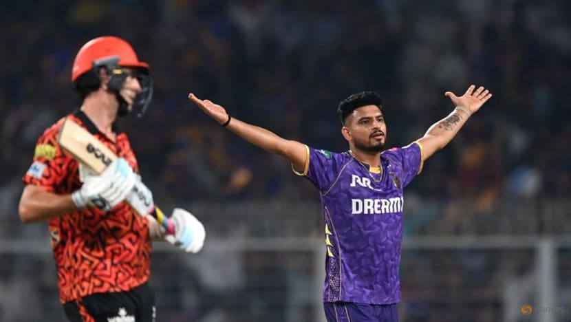 Arora makes the right impact for Kolkata in rout of Hyderabad   