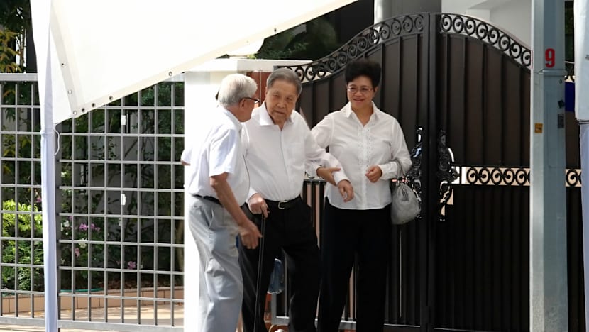 PM Lee, family and friends pay respects to S R Nathan