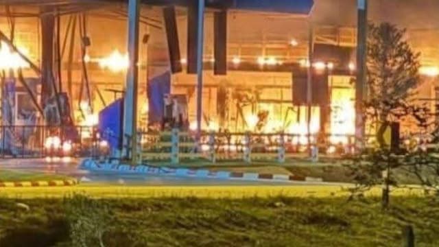 泰南边境惊传爆炸 3府11油站遭炸弹袭击