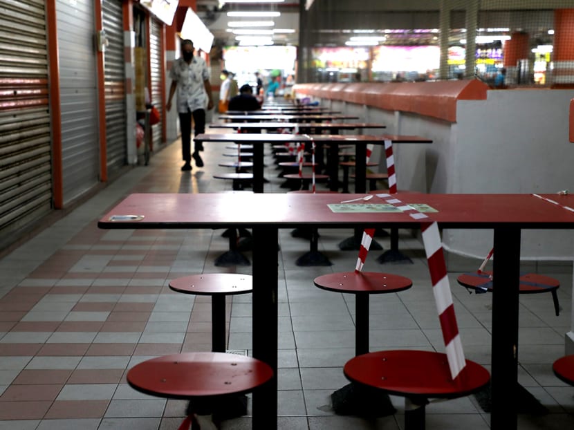 F&B establishments in CBD say 2-diner limit is ‘better than nothing’, but yearn for return of office crowd F&B establishments in CBD say 2-diner limit is ‘better than nothing’, but yearn for return of office crowd