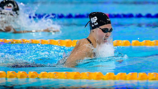 沈恩夷女子200米蛙泳成功卫冕 破大会纪录勇夺本届第四金