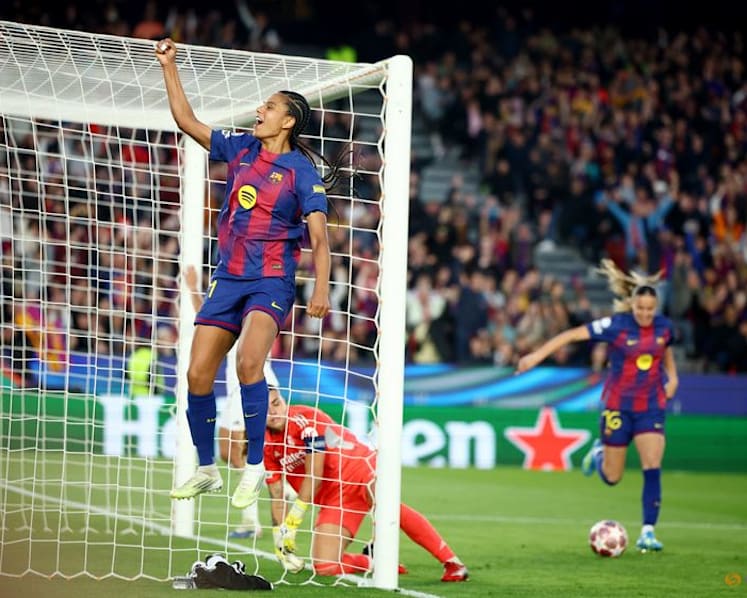 Barcelona brush aside Real Madrid to make Women's Champions League semis
