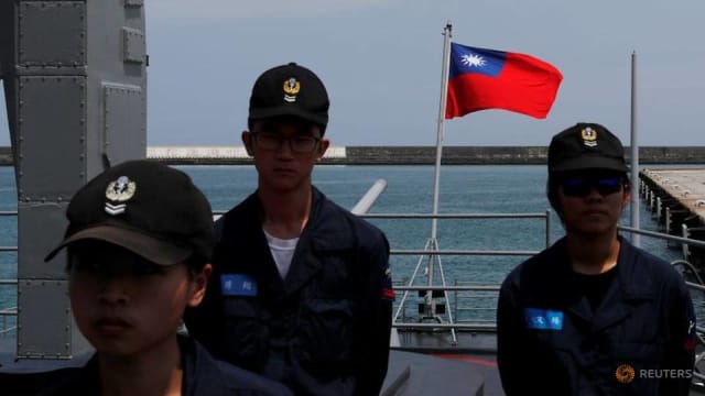 报道：台湾将宣布延长强制兵役服务时间