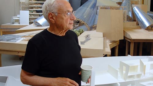 A guide to Frank Gehry&rsquo;s world: 9 landmark buildings, from Paris to Panama