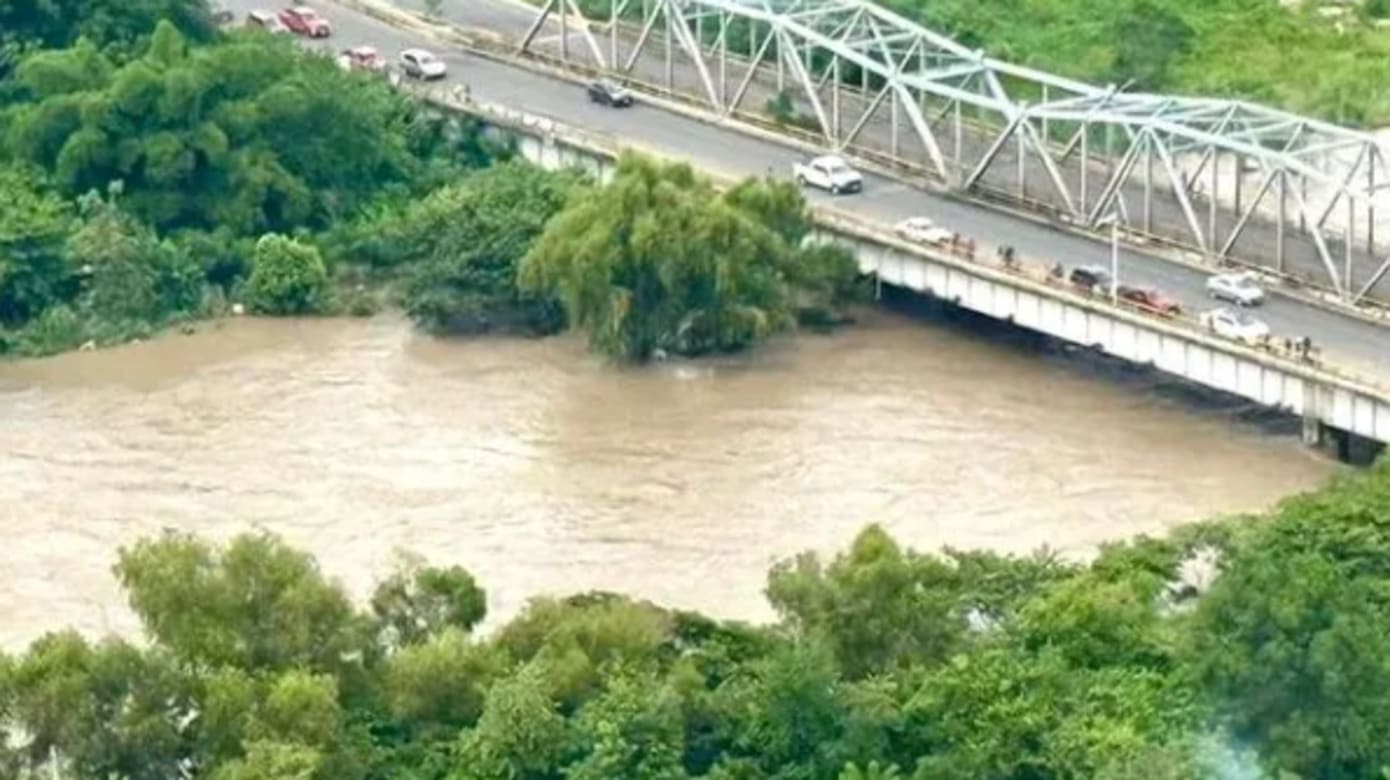 墨西哥连日暴雨引发严重灾情至少27死多人失踪- 8world