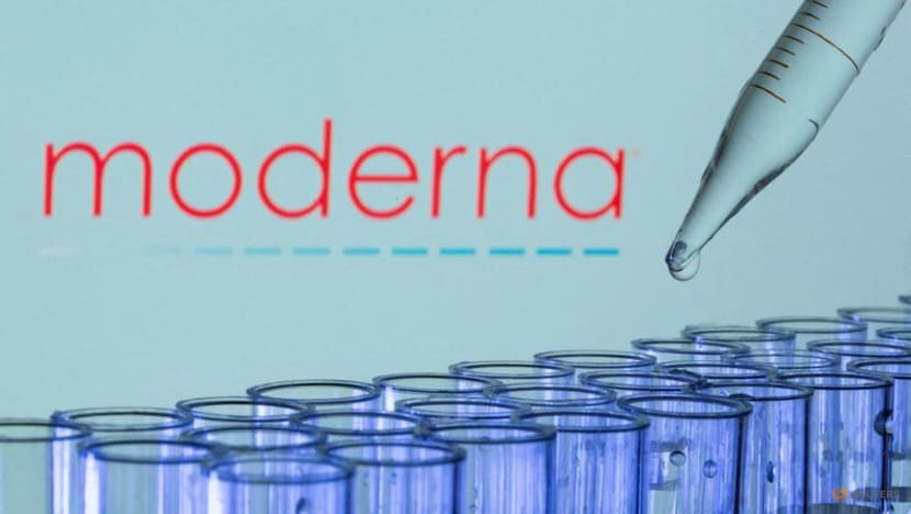 US awards Moderna US$176 million to produce bird flu vaccine US awards Moderna US$176 million to produce bird flu vaccine