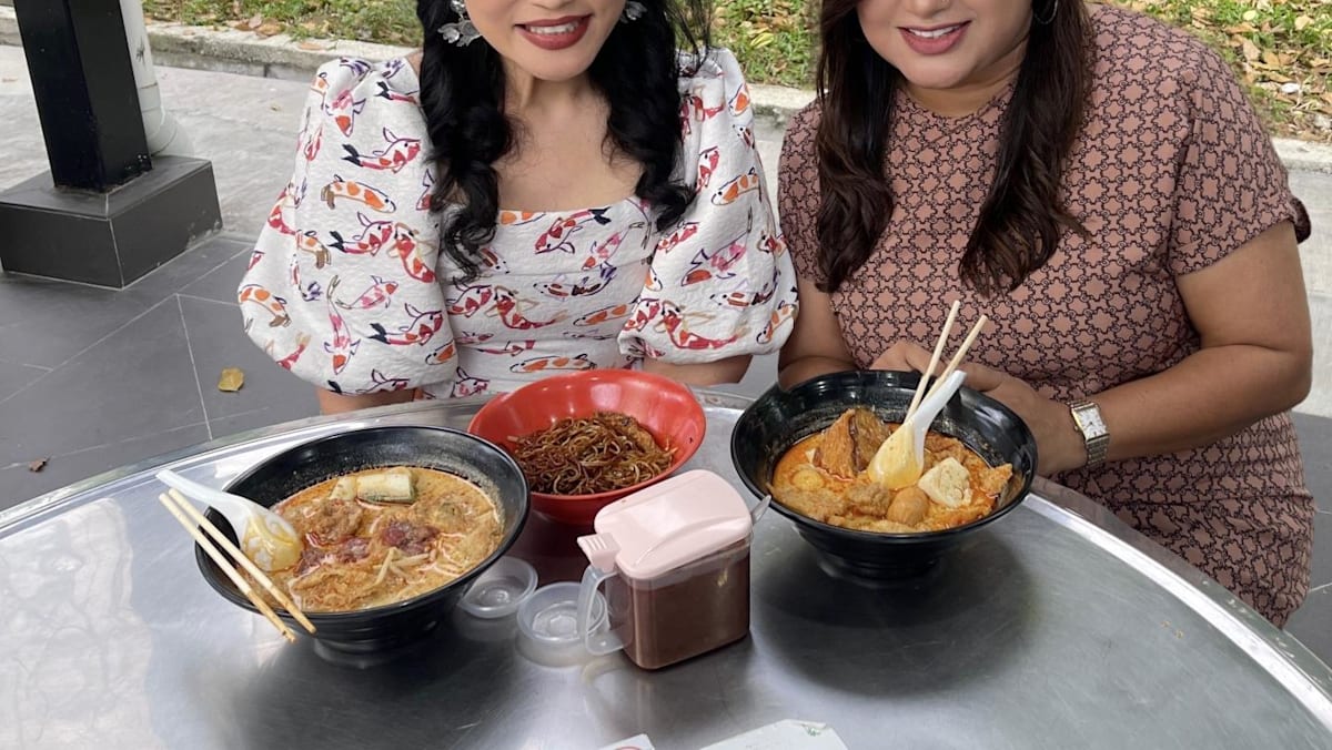 JB food guide: 50-year legacy laksa yong tau foo and addictive fried banana treats in Stulang Laut