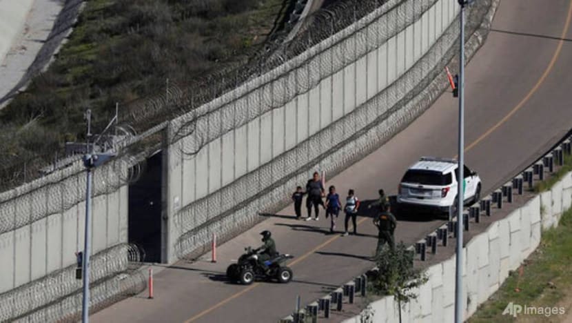 California to spend US$28 million to help arriving asylum-seekers