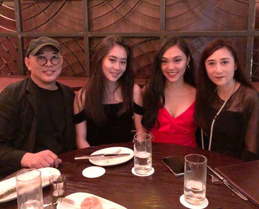 Jet Li Posts Rare Photo Of Wife Nina Li Chi And Their Two Daughters On ...
