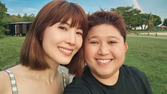 欧萱迎入行25周年，陪伴18年经纪人感性发文！