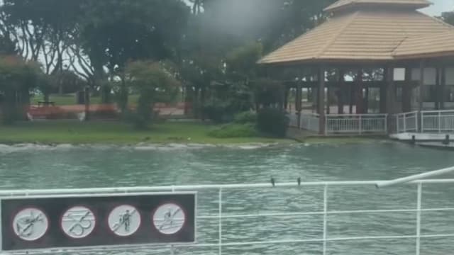 潮水高达3.3米 龟屿海面几乎与码头齐平