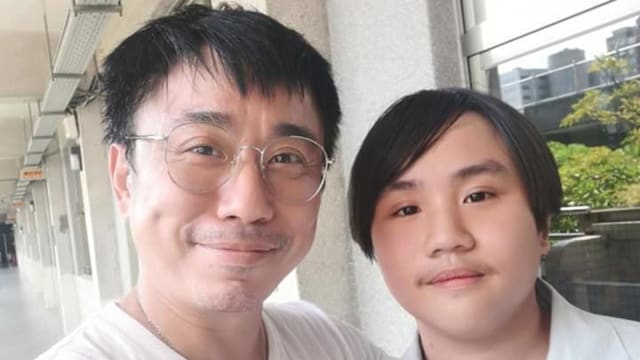 小彬彬、小小彬父子联手创业却惨赔！