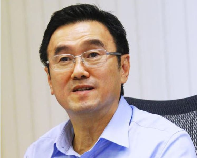 Former athletics chief eyes return to the hot seat