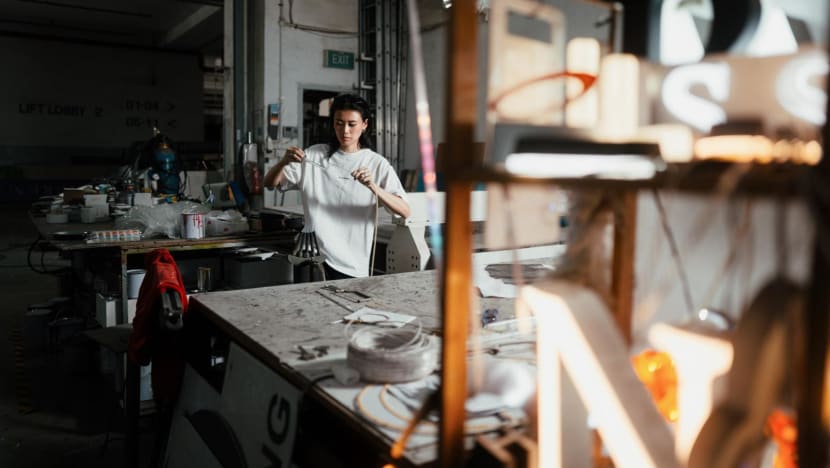 This 29-year-old quit her corporate job to become Singapore's only dedicated glass neon artist This 29-year-old quit her corporate job to become Singapore's only dedicated glass neon artist