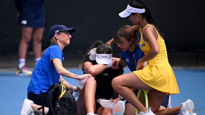 Players hit by cramp as heat and heartbreak strike at Australian Open