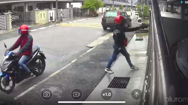 马国两抢手朝住家开枪 发一子弹后手枪疑失灵卡住