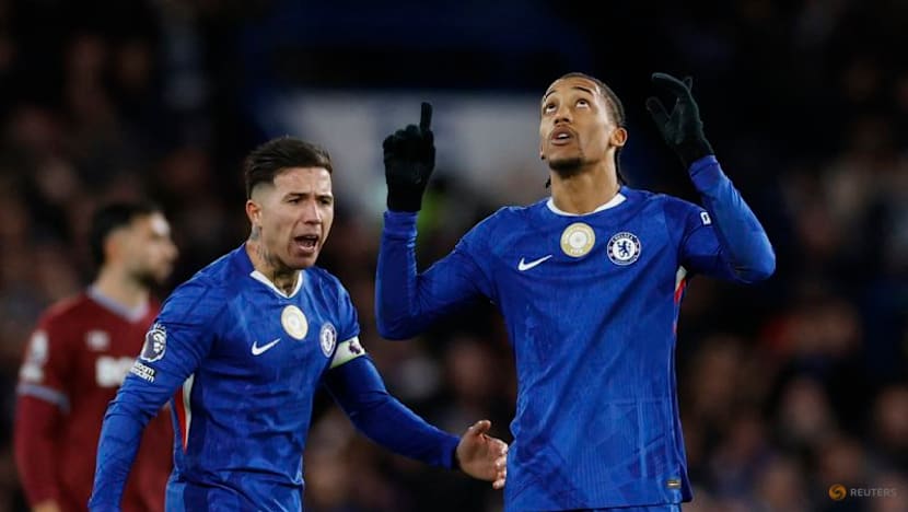 Substitutes step up as Chelsea snatch 3-2 comeback win over West Ham