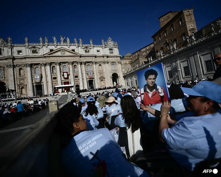 Teen coder made first millennial Catholic saint at youthful Vatican event