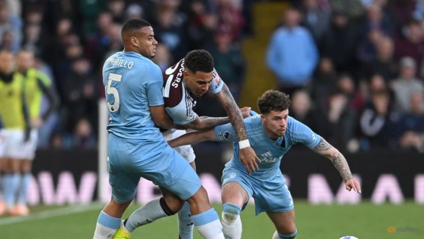 Villa beat Forest 2-1 thanks to early Rogers, Malen goals