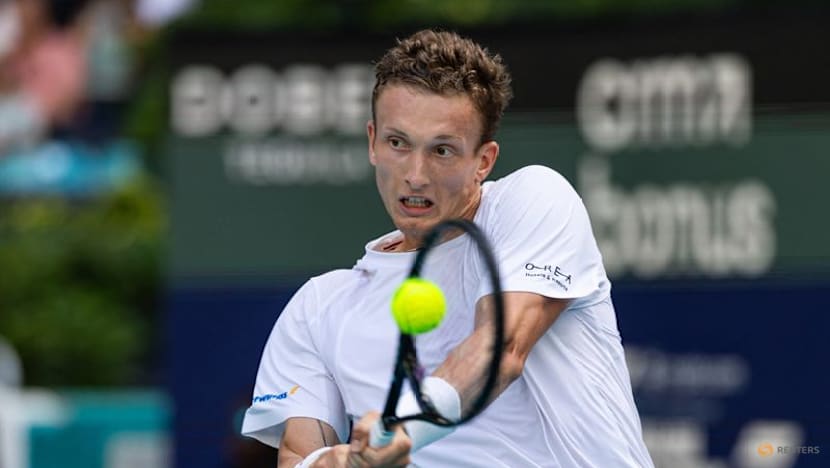 Sinner on doorstep of 'Sunshine Double' after beating Zverev in Miami