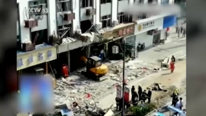 Letupan gas di restoran China: 9 maut, 10 lagi cedera Letupan gas di restoran China: 9 maut, 10 lagi cedera