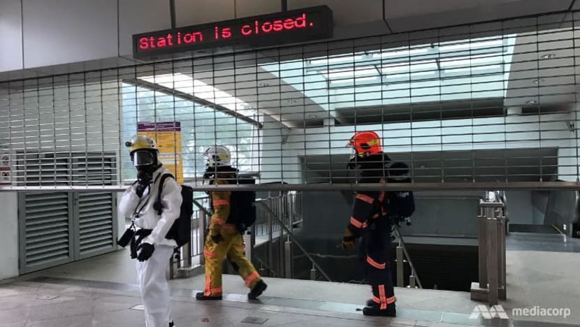 Lelaki yang tabur serbuk putih di stesen MRT Woodleigh dikenakan denda maksimum Lelaki yang tabur serbuk putih di stesen MRT Woodleigh dikenakan denda maksimum