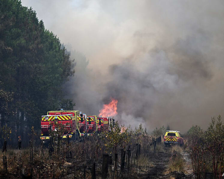 Farmers help battle French forest inferno before new heatwave