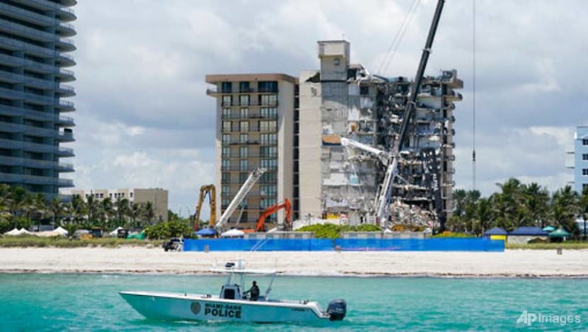 Surfside pushes back on report on delayed building repairs