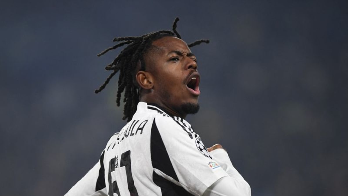 Late Mbangula strike gives Juventus 2-1 first-leg lead over PSV Late Mbangula strike gives Juventus 2-1 first-leg lead over PSV