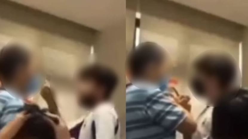 Pelajar St Andrew dikenakan tindakan disiplin setelah ancam untuk "cabut" nyawa guru Pelajar St Andrew dikenakan tindakan disiplin setelah ancam untuk "cabut" nyawa guru