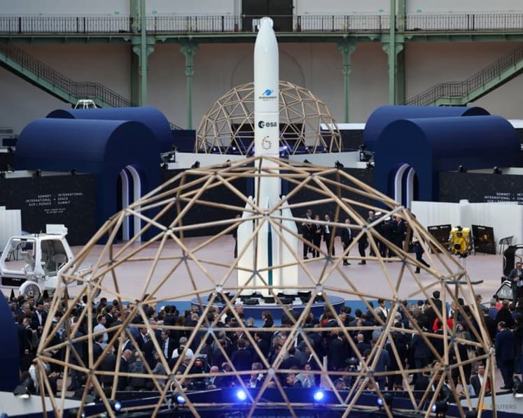 Europe's Ariane wins Amazon boost at space gathering