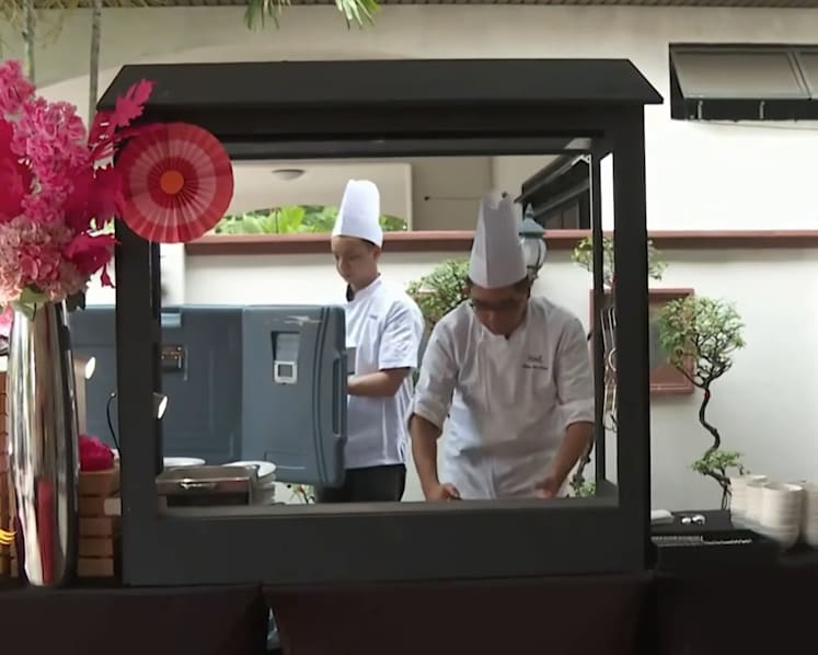 More in Singapore opting for live food stations on top of traditional buffets, despite higher costs