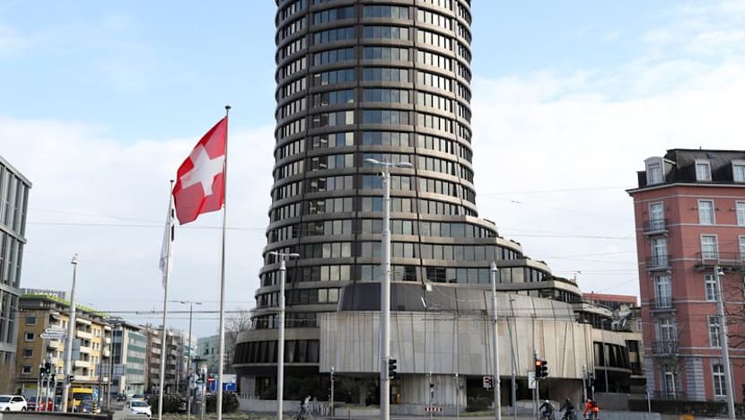 BIS says AI boom risks clouding central banks' inflation signals