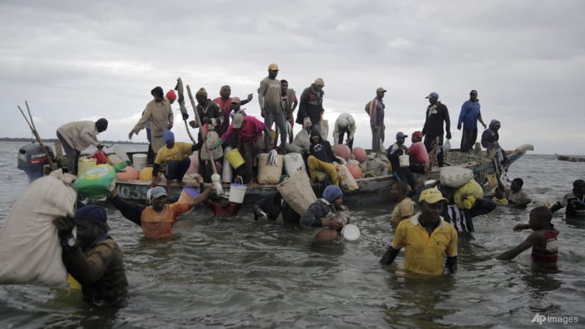 Environmentalists pile on pressure in Indian Ocean tuna row Environmentalists pile on pressure in Indian Ocean tuna row