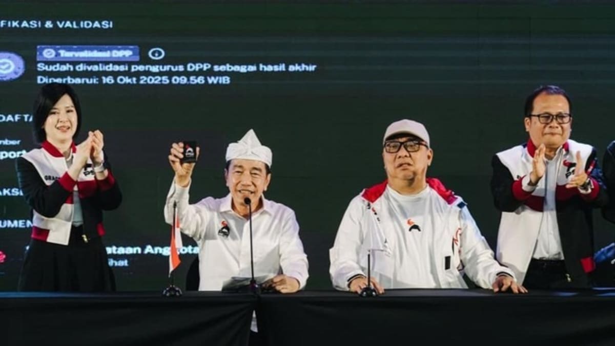Jokowi ‘akhirnya’ PSI, deklarasi terang-terangan sudah jadi anggota sejak Oktober 2025