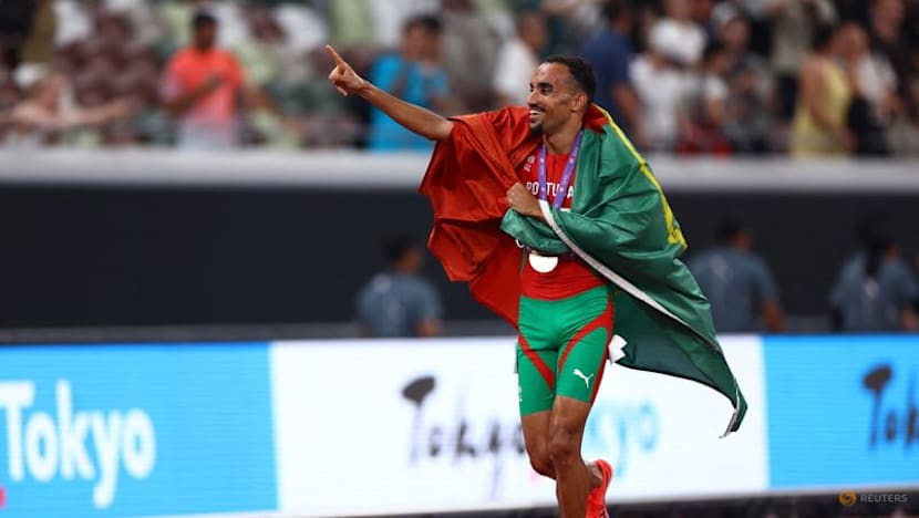 Portugal's Nader claims shock world gold in men's 1500 metres