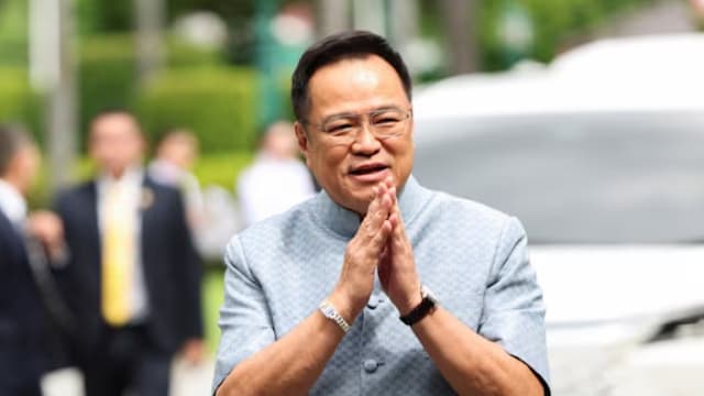 阿努廷宣布解散泰国国会：愿将权力归还人民