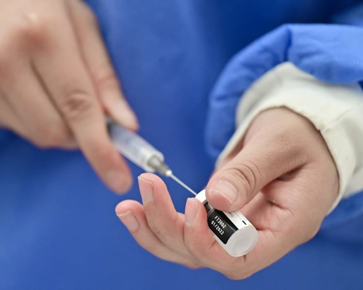 Bivalent Pfizer-BioNTech Covid-19 vaccine jabs available to those aged 12 and above from Dec 12