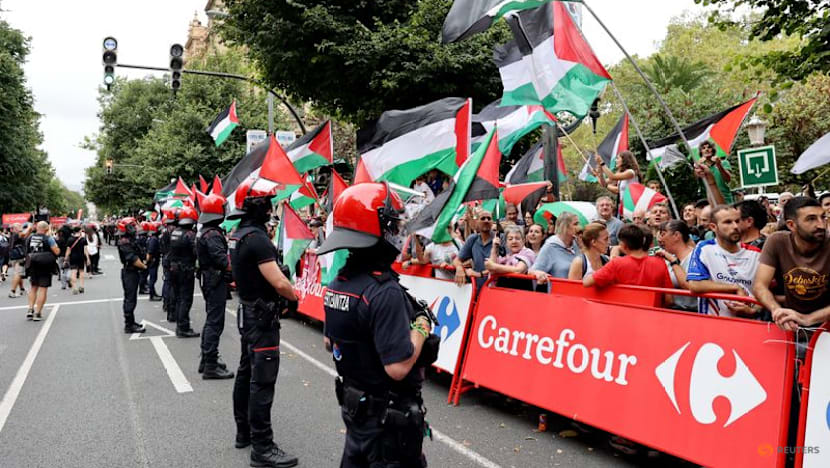 Cyclists urge safety as protests disrupt Vuelta a Espana