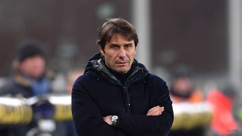 Napoli eager to close out the year in top spot