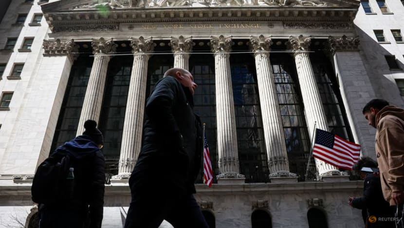 Global shares flat amid Ukraine talks, ahead of Jackson Hole Global shares flat amid Ukraine talks, ahead of Jackson Hole
