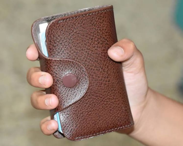 Serial thief with fetish for women's wallets steals again, gets jail